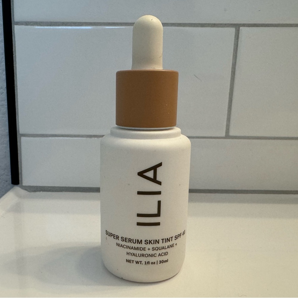 ILIA Super Serum Skin Tint SPF 40 Skincare Foundation